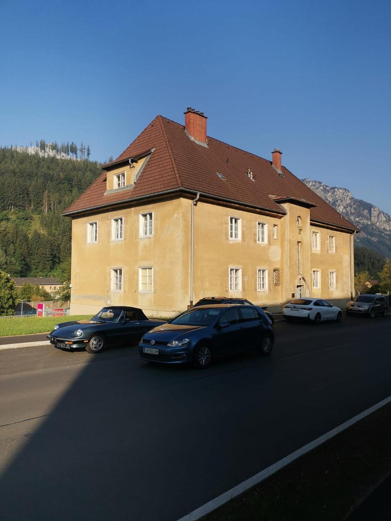 Eisenerzer Apartments - Radmeisterhaus Dış mekan fotoğraf